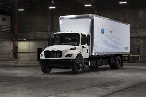 electric box truck cost|freightliner box truck.